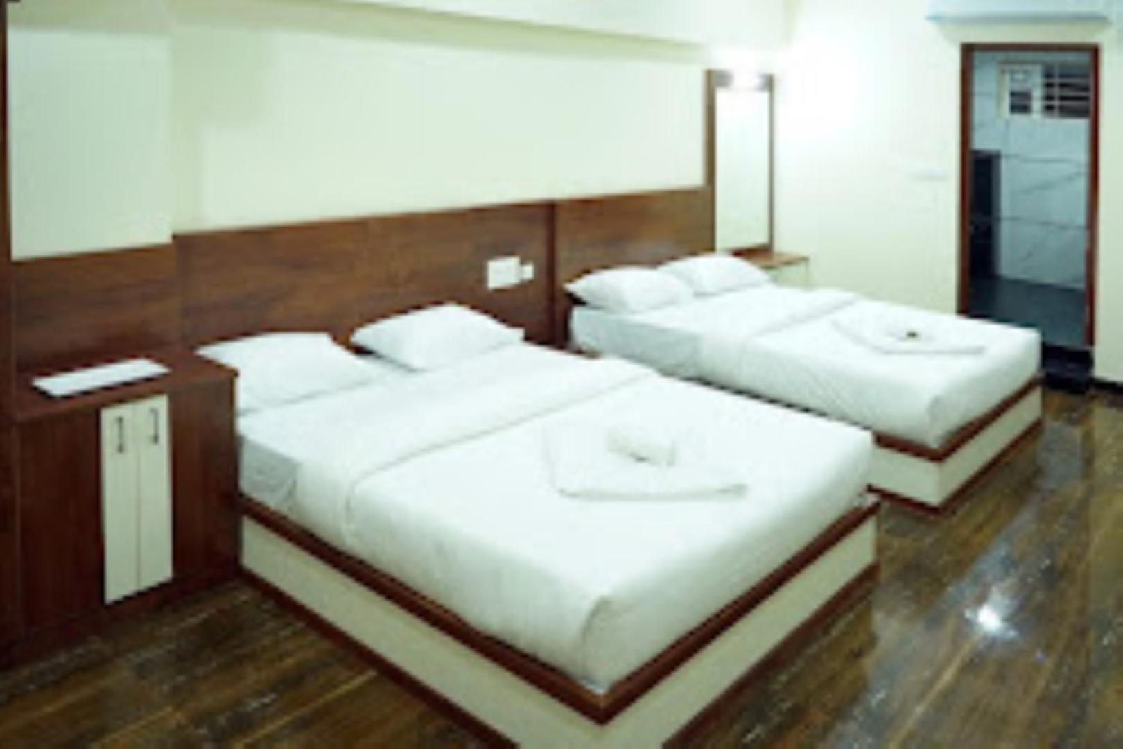 Hotel Nivetha Grand , Coimbatore Exteriör bild
